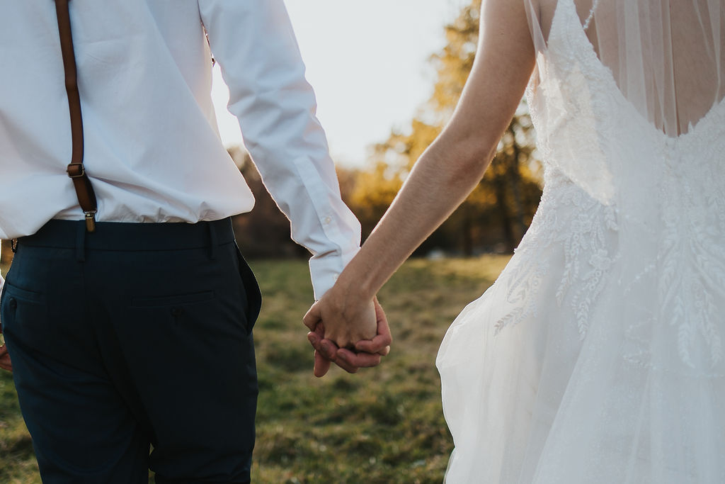 couple holding hands