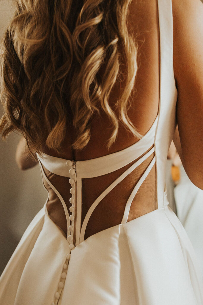 open back on bride wedding dress