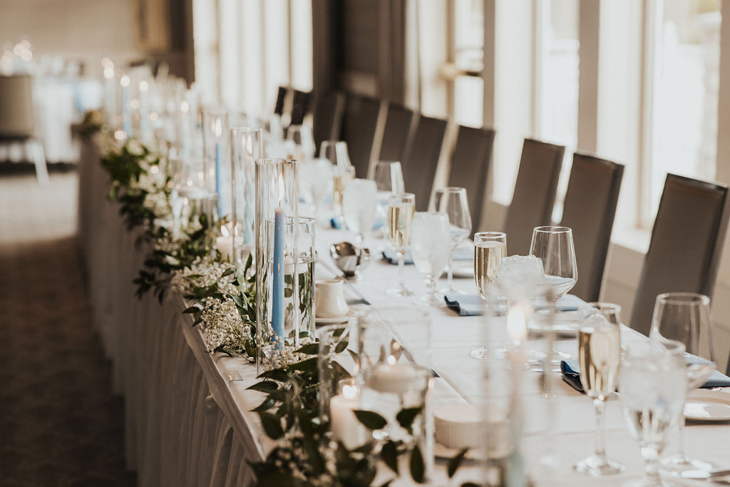 blue and white wedding decor with greenery at Cleveland ohio country club