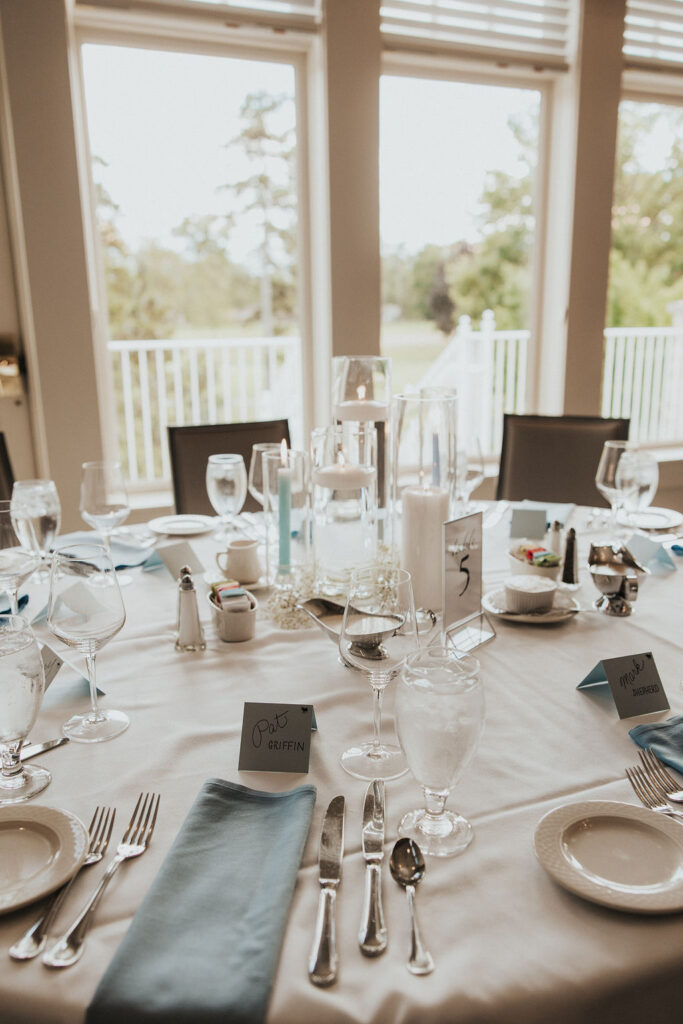 wedding reception decor at Cleveland ohio country club